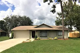 1927 E Lake Dr, Casselberry, FL 32707 - Photo 1