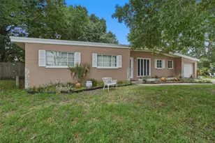 301 Verbena Dr, Orlando, FL 32807 - Photo 1