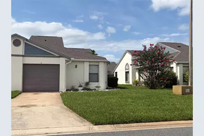 31 Lakepointe Circle, Kissimmee, FL 34743 - Photo 1