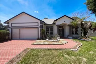 62 Cordona Dr, Kissimmee, FL 34758 - Photo 1