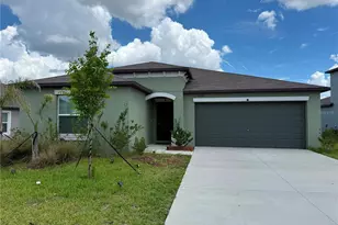 11210 Linden Depot Rd, San Antonio, FL 33576 - Photo 1