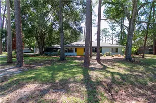 119 W Crystal Dr, Sanford, FL 32773 - Photo 1
