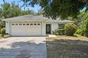 11526 Huggins St, Leesburg, FL 34788 - Photo 1