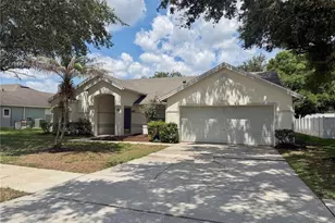 878 High Pointe Cir, Minneola, FL 34715 - Photo 1