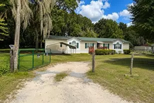 13315 NE 30th Ct, Anthony, FL 32617 - Photo 1