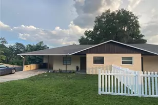 255 W Osceola St, Clermont, FL 34711 - Photo 1