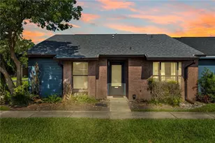 2501 King Oak Cir, Saint Cloud, FL 34769 - Photo 1