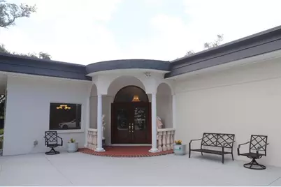 2810 61st Street, Sarasota, FL 34243 - Photo 1