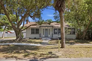1235 Idlewild Dr, Clearwater, FL 33755 - Photo 1