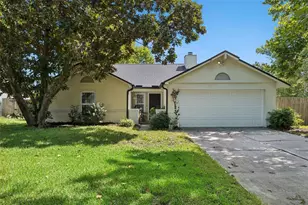 1058 McKinnon Ave, Oviedo, FL 32765 - Photo 1