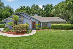 1043 Lakeside Dr, Apopka, FL 32712 - Photo 1
