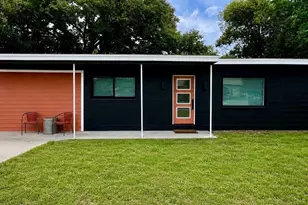 8 E Cypress St, Winter Garden, FL 34787 - Photo 1