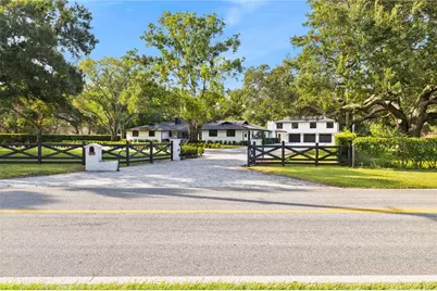 900 W Plant Street, Winter Garden, FL 34787 - Photo 1