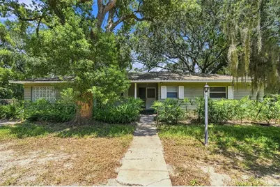 100 Pine Circle Drive, Lake Mary, FL 32746 - Photo 1