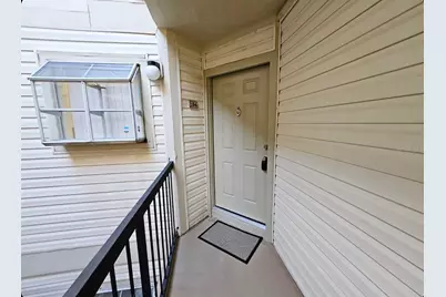1972 Lake Atriums Circle #194, Orlando, FL 32839 - Photo 1