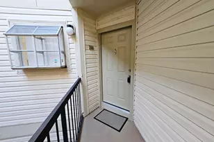 1972 Lake Atriums Cir, Orlando, FL 32839 - Photo 1