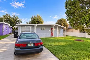 2021 W Gore St, Orlando, FL 32805 - Photo 1