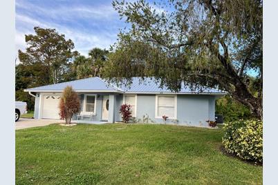 4243 SE 49th Court, Okeechobee, FL 34974 - Photo 1