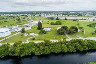 351 Sr 78W Hwy W, Okeechobee, FL 34974 - Photo 1