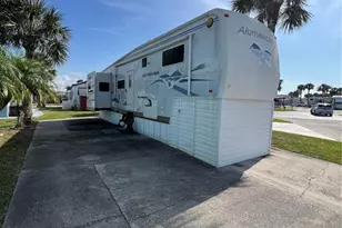 6571 SE 55th St, Okeechobee, FL 34974 - Photo 1