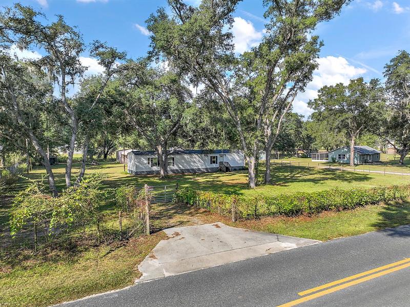 14300 NE 47th Ave, Anthony, FL 32617 MLS OM648847 Coldwell Banker