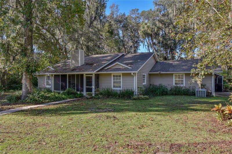 4130 SW 4th Ave, Ocala, FL 34471 - MLS OM649846 - Coldwell Banker