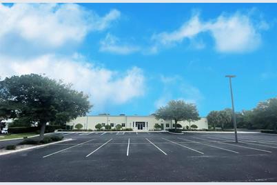 455 Rolling Acres Road, Lady Lake, FL 32159 - Photo 1