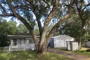 16939 SE 14th Street Rd, Silver Springs, FL 34488 - Photo 1