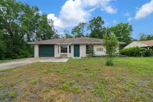 21168 SW Peach Blossom St, Dunnellon, FL 34431 - Photo 1