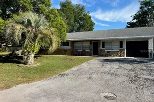 1134 SE 2nd St, Crystal River, FL 34429 - Photo 1
