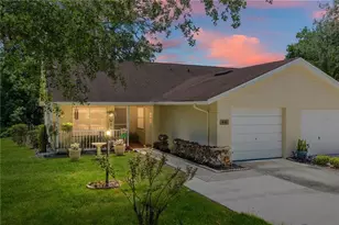 910 W Penn Hills Ct, Beverly Hills, FL 34465 - Photo 1