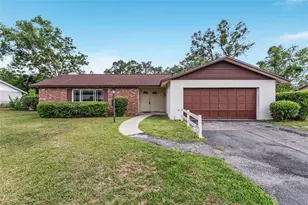 2146 NE 9th St, Ocala, FL 34470 - Photo 1