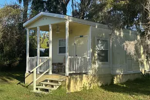 2750 137th Pl, Reddick, FL 32686 - Photo 1