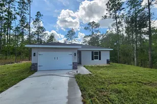 404 NW Redwing Rd, Dunnellon, FL 34431 - Photo 1