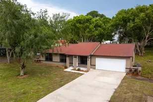 346 Emerald Rd, Ocala, FL 34472 - Photo 1