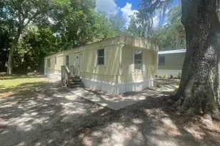 1001 NE 77th St, Ocala, FL 34479 - Photo 1