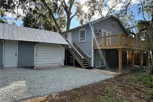 822 NE 2nd St, Ocala, FL 34470 - Photo 1