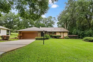 19861 SW 93rd Lane Rd, Dunnellon, FL 34432 - Photo 1