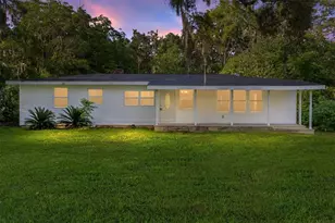 1122 NE 10th St, Ocala, FL 34470 - Photo 1