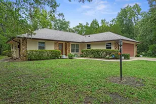 12 Sycamore Ct W, Homosassa, FL 34446 - Photo 1