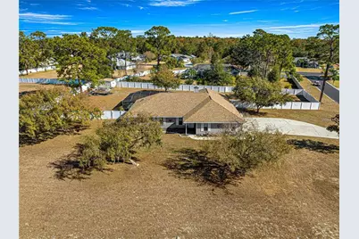 5091 NE 61st Avenue Road, Silver Springs, FL 34488 - Photo 1