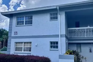 576 Fairways Ln, Ocala, FL 34472 - Photo 1