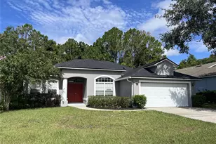 906 Chelsea Ave, Fruitland Park, FL 34731 - Photo 1