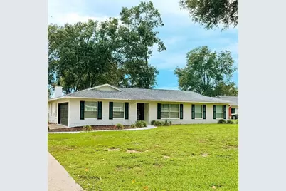 5010 NE 5th Place, Ocala, FL 34470 - Photo 1