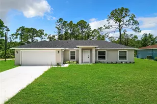 521 Sargent St, Lehigh Acres, FL 33972 - Photo 1