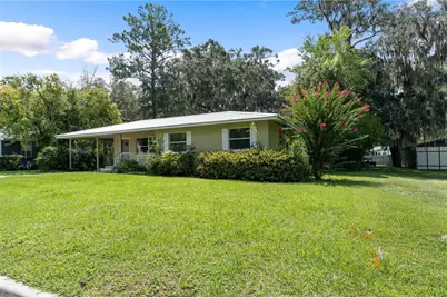 1136 NE 8th Street, Ocala, FL 34470 - Photo 1