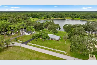 10512 SE 146th Terrace Road, Ocklawaha, FL 32179 - Photo 1