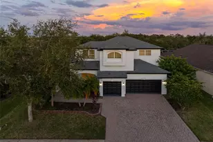 6651 38th Ln E, Sarasota, FL 34243 - Photo 1