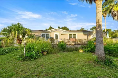 16000 N Hwy 329, Reddick, FL 32686 - Photo 1