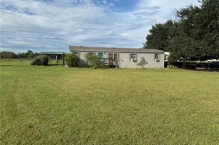 395 SE 160th St, Summerfield, FL 34491 - Photo 1